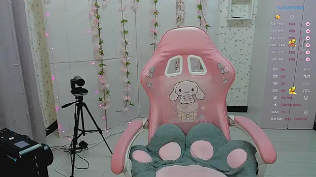 AnitaTeasing's cam snapshot