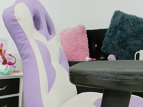 katalinasediel's cam snapshot