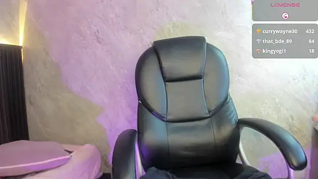 tanisha__lux's cam snapshot