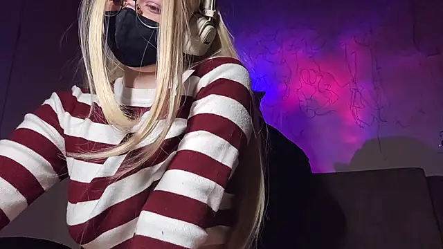 DanaWard live sex cam