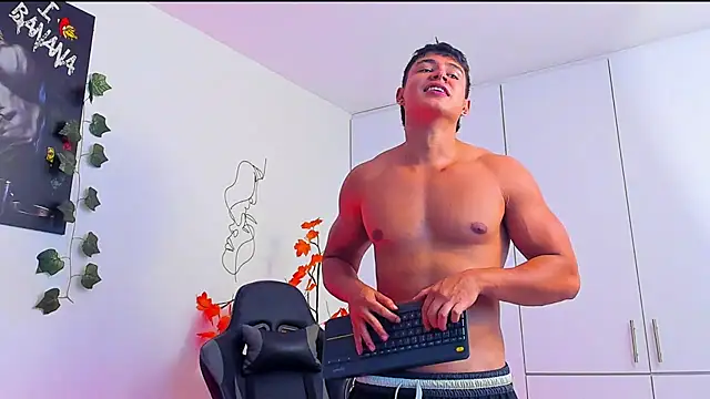 Bray_Kevin live sex cam