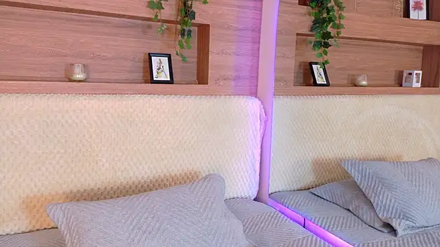 AbieHills live sex cam