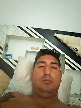 Yrresistible666's cam snapshot