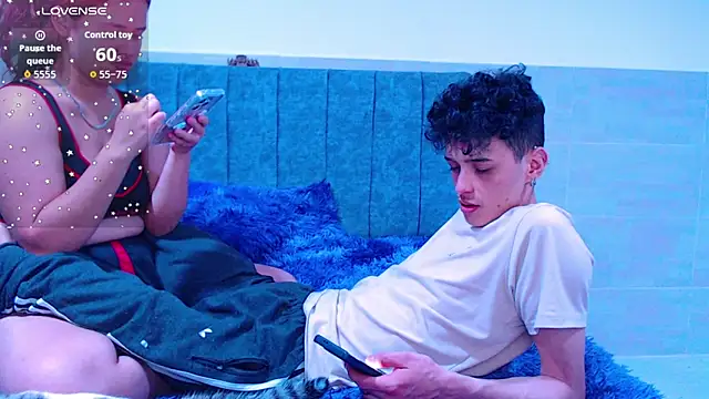 hottie_couplee live sex cam