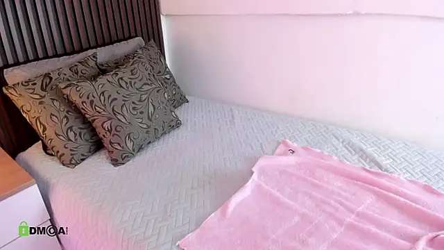 ambarcollins01's cam snapshot