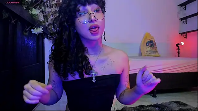 Heka_Prudence live sex cam