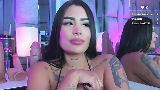 MaddyGray_ live sex cam