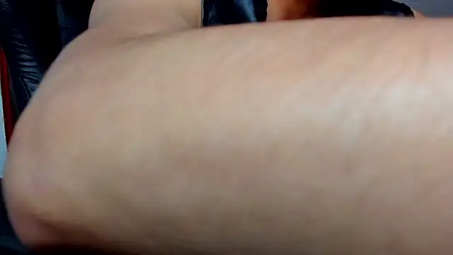 Tommy_Bred's cam snapshot