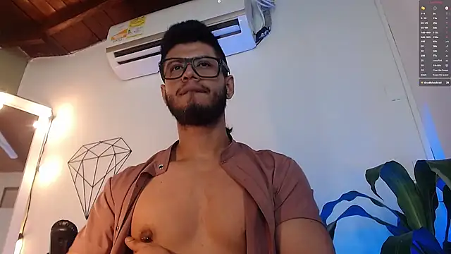 Colby_brown03's cam snapshot