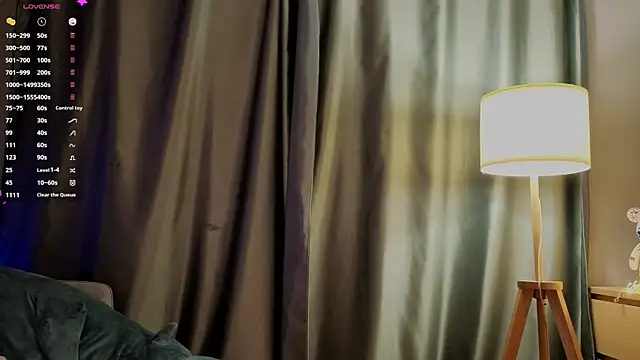 MarieRood live sex cam