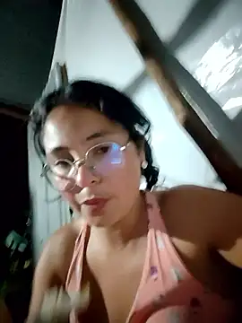 Lily-o's cam snapshot