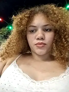 SirenRouge_69's cam snapshot