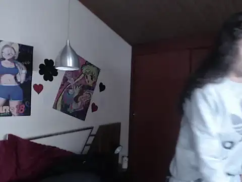 Skylovershot live sex cam