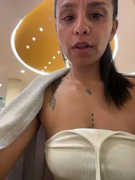 J_loren's cam snapshot