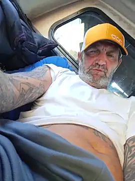 Hotbodyscottie live sex cam