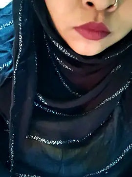 Indian-Nazia's cam snapshot