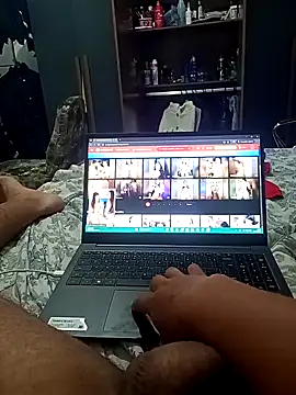 Gatao254's cam snapshot