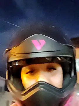 You-sexy-starr's cam snapshot