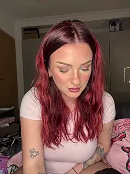 OliviaaFischer live sex cam