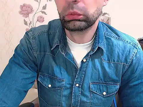 Leo_1617 live sex cam