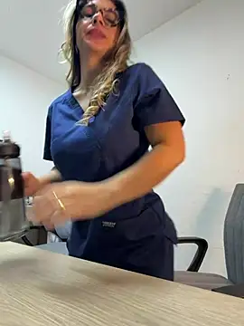 alicee16 live sex cam