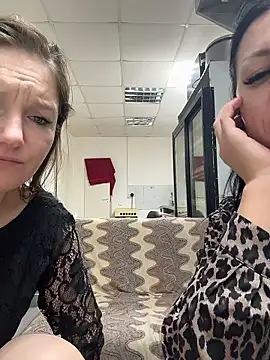 _Mila_Love's cam snapshot