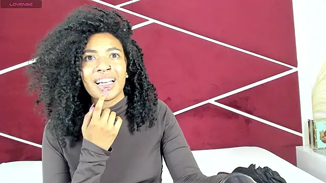 CarlaMarcuzzi's cam snapshot