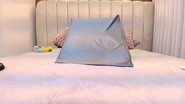 kata_hazel live sex cam