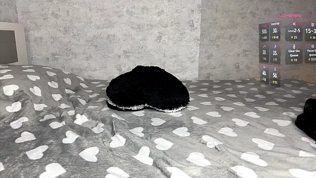 FakeLamb live sex cam