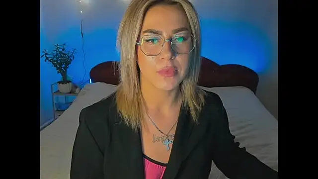 Roxi_Joy's cam snapshot