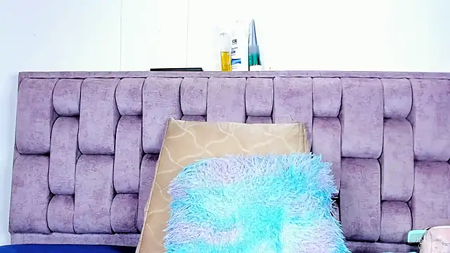 Alexa-Hunter's cam snapshot