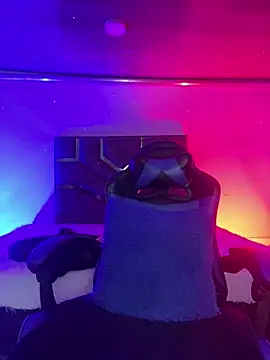 NINA_18_YEARS's cam snapshot