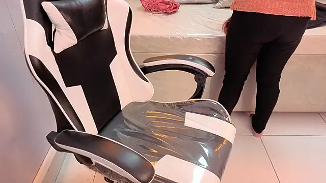 ainara_tp's cam snapshot