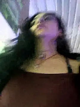 Lila_Desiree live sex cam