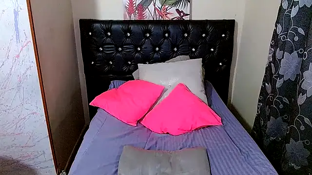 Cynthi-Sweet live sex cam