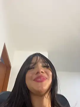 misshoney11 live sex cam