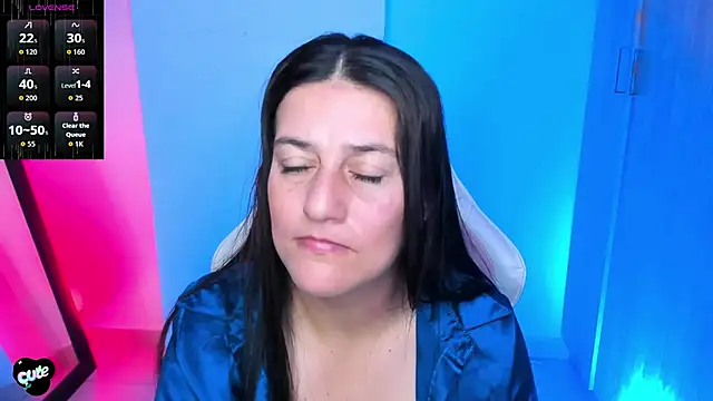 Saskyaa's cam snapshot