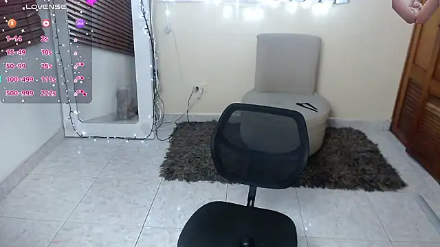 NicoleSantana live sex cam