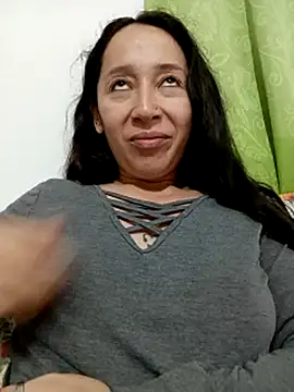 emilypoppy3's cam snapshot