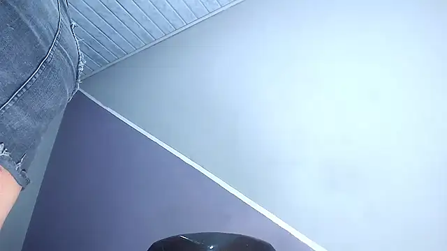 aleja_mistress_ live sex cam