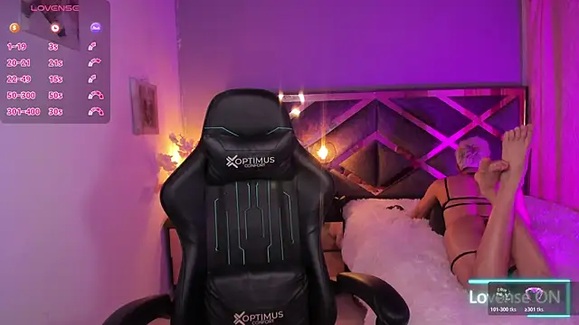 Cherry_zayden_'s cam snapshot