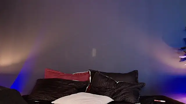 TokioMilf live sex cam