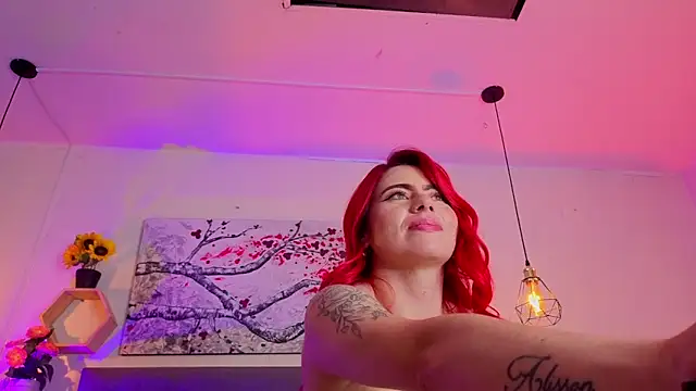 Dulce_charlottee live sex cam