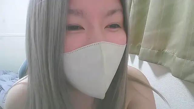 Remi_official live sex cam