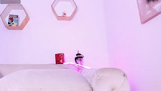 white_leti live sex cam