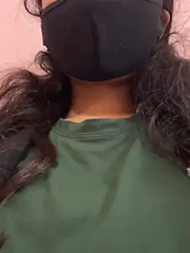 paribaby09's cam snapshot