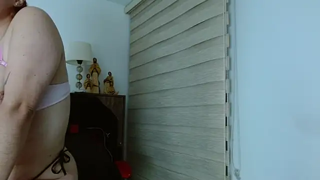 Violeta_Lm's cam snapshot