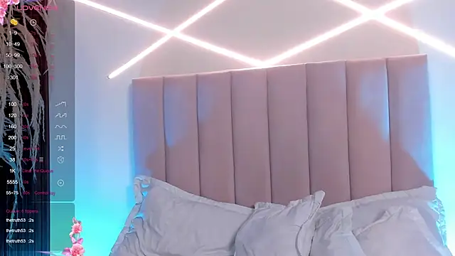 Isis_Moon's cam snapshot