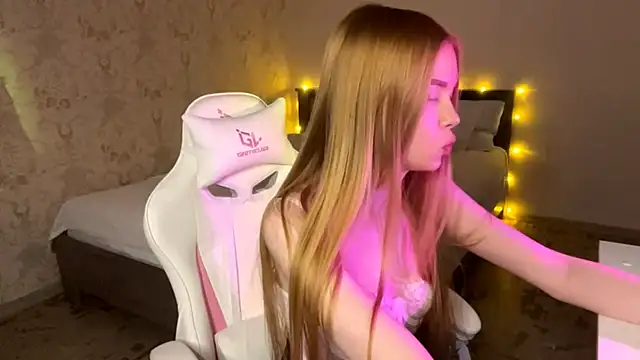 LumiSun's cam snapshot