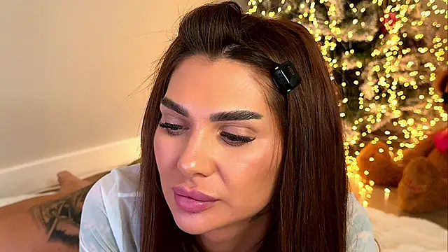 Tinydoll_XO's cam snapshot